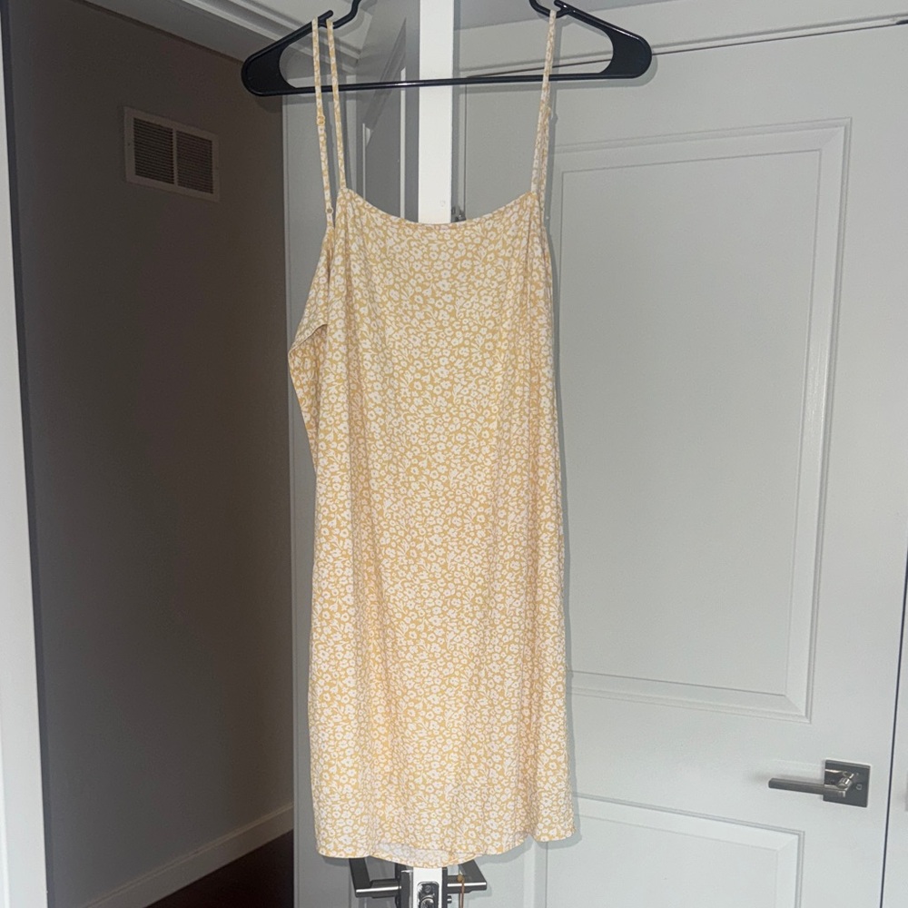 American Eagle Yellow Floral Dress